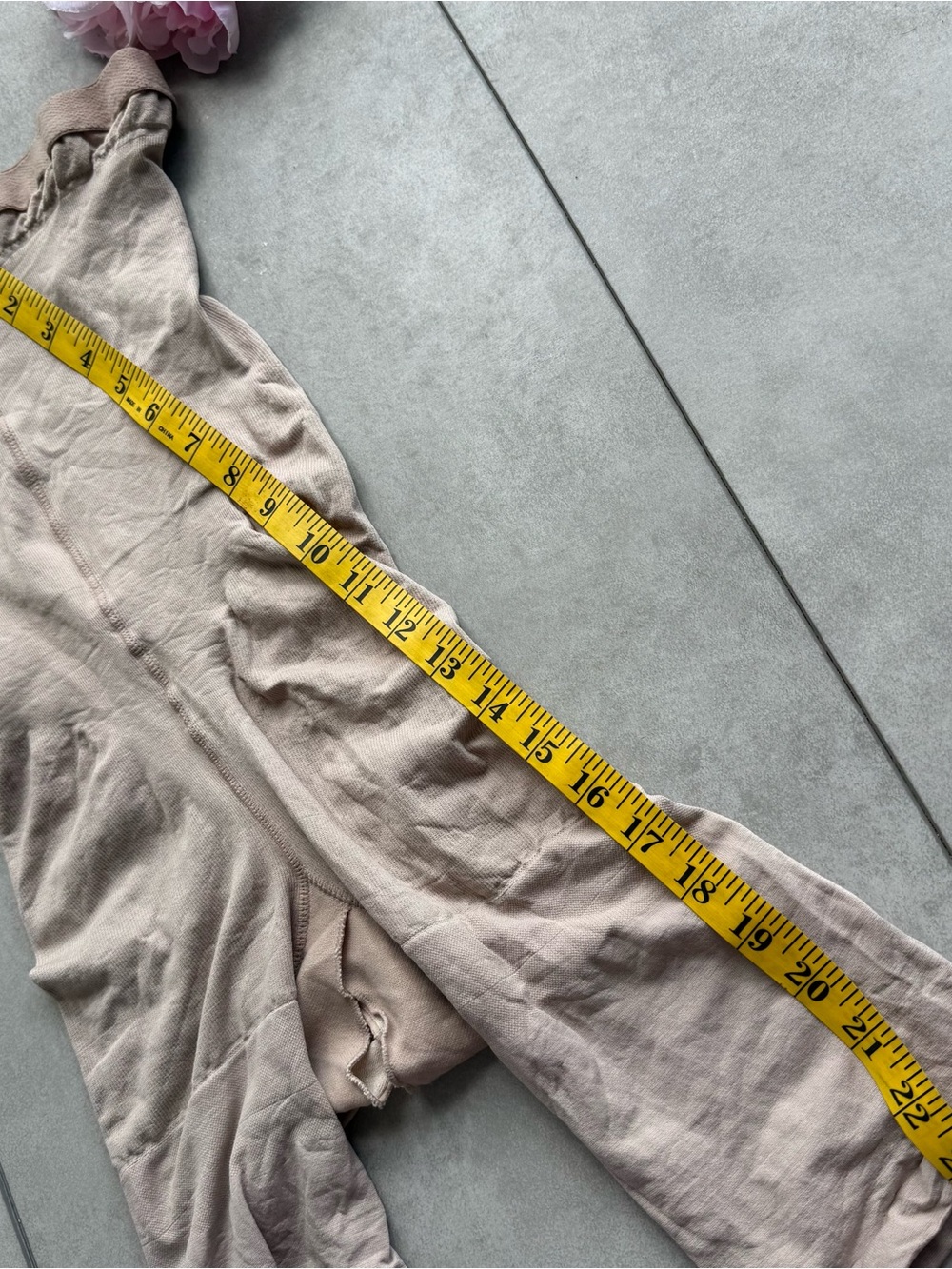 Spanx by Sarah blakely Shapewear SZ E tan color short extra high waist - Picture 7 of 8